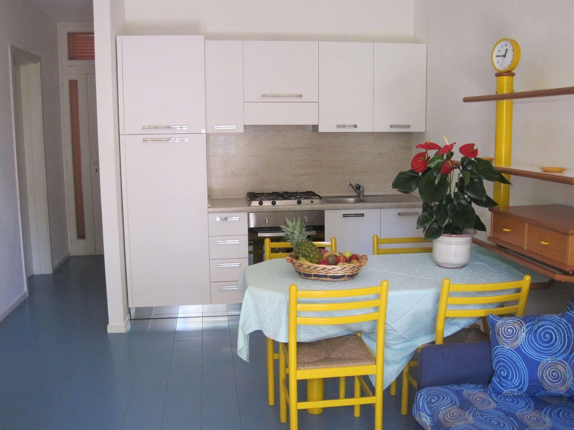 Club Residence Pianetamaratea Santa Caterina  Buitenkant foto